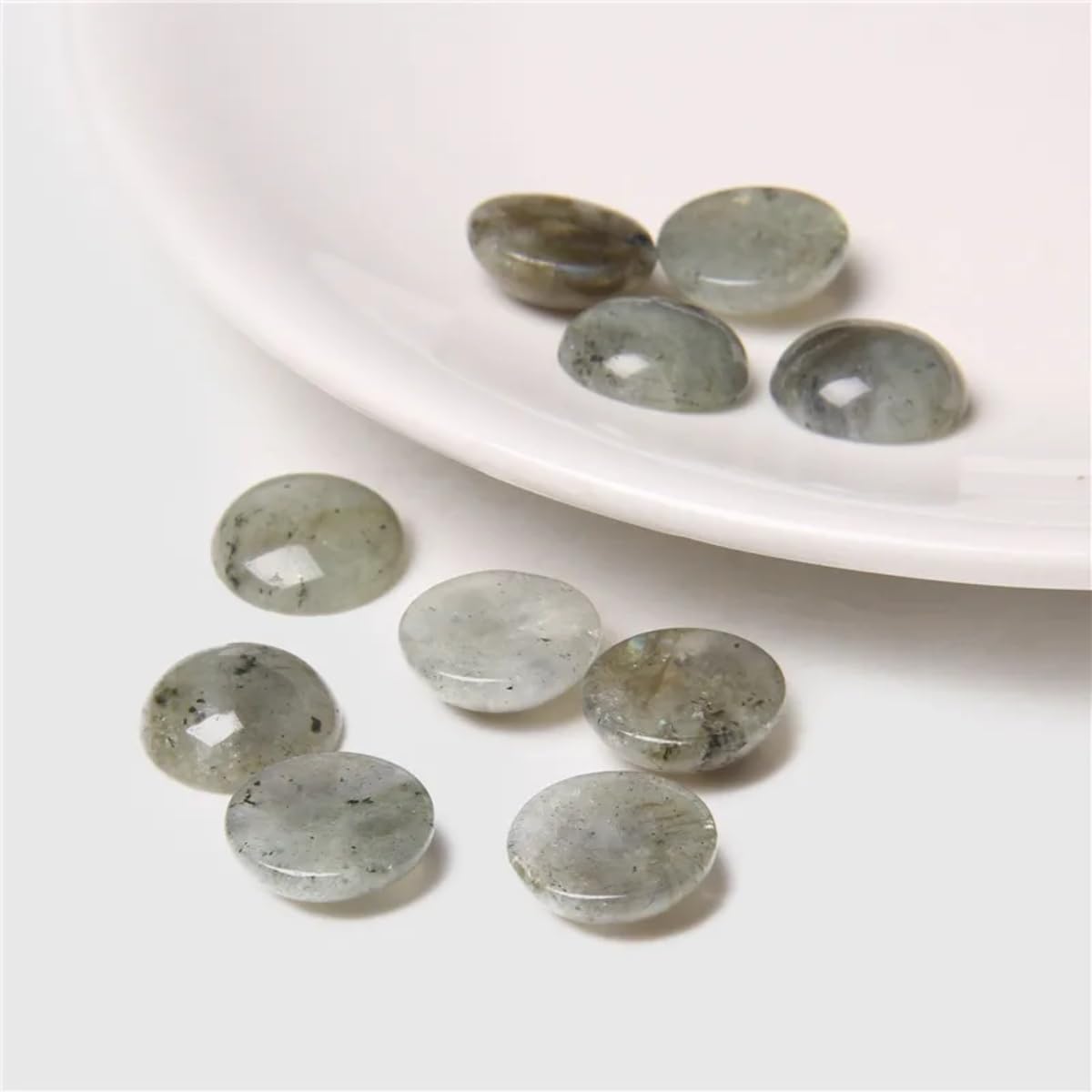 20pcs 4mm Natural Stone No Hole White Labradorite Semicircle Smooth Cabochons Beads Healing Chakra Crystal Stone Bead for Jewelry Making Rings Earrings Necklace Bracelet DIY Crafts