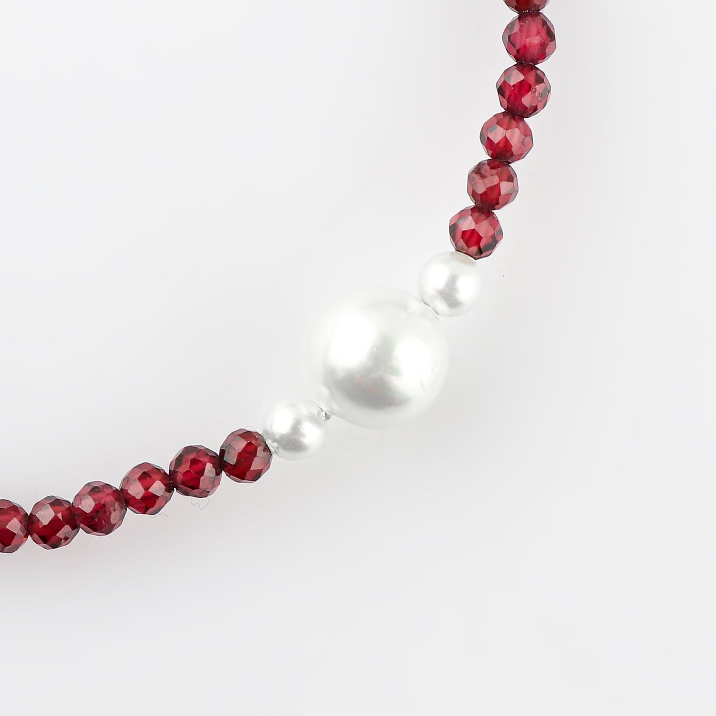CRYSTALINES Natural Garnet Gemstone Bolo Bracelet, Cultured Pearl Beads Stones, Handmade Hypoallergenic Boho Jewelry for Women, Healing Crystals, Silver Chain 6+4inch, January Birthday Gift