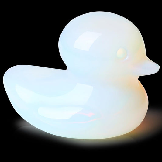 DUQGUHO Duck Figurine Statue Funny Deocr Gifts Opal Crystals Stones Lucky Duck Collectible for Mom Gifts Home Desk Office Deocration 1PC