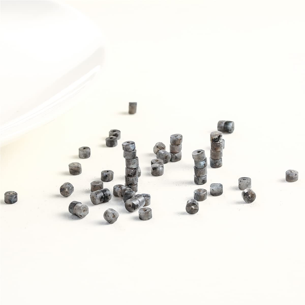 Natural Black Spectrolite Stone Spacer Beads 4x2mm 38cm/str Flat Round Loose Semi Gemstone Caps for Making Bracelets Necklace