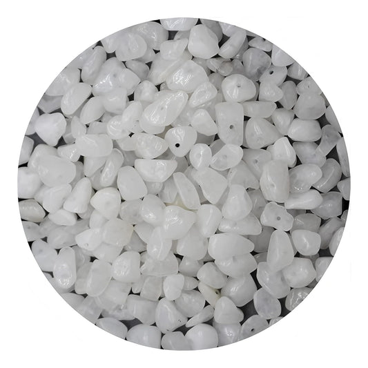 Natural Chip Stone Beads 450pcs White Jade Chips 5-8mm Genuine Real Irregular Healing Crystal Rocks Hole Drilled DIY Loose Gemstone Beads for Jewelry Making Bracelet Earrings Necklace Crafting