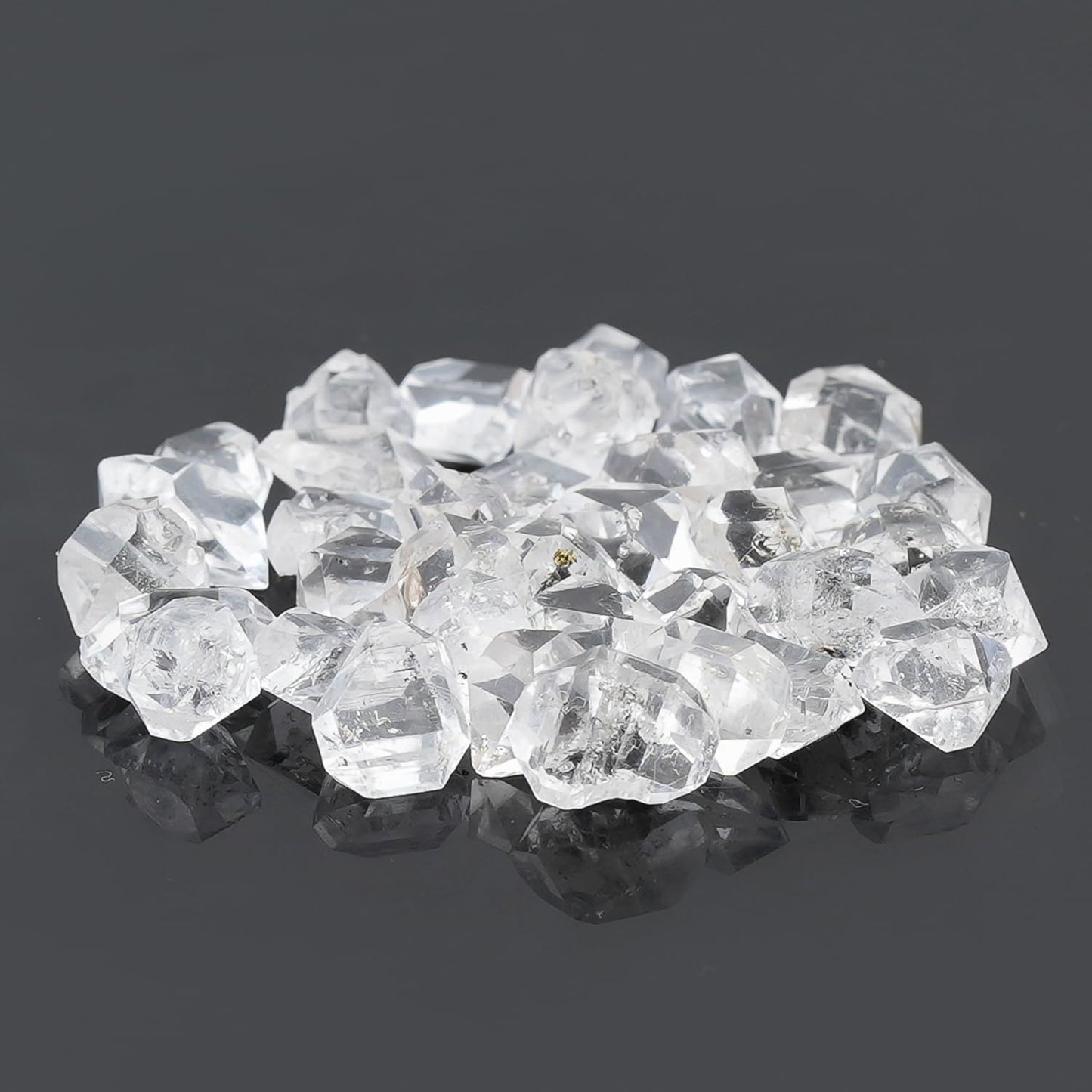 ColouredRocks (50 carats. A++ HERKIMER DIAMOND Crystals, Raw Stones, Rough Gemstones, Jewelry Making Supply, Cabbing, Polishing, Cutting, DIY, Crafts (30-32 pcs.) (5-7 mm.)