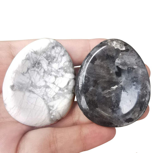 Loveliome White Howlite Turquoise and Black LabradoriteThumb Worry Stone, Stress Relax Healing Reiki Crystal Pocket Palm Stones,Pack of 2
