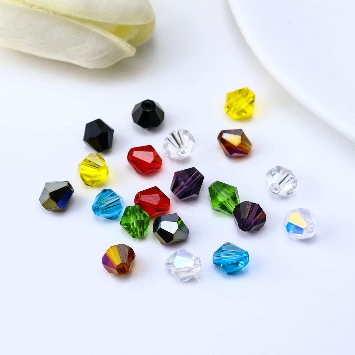 Dowarm 100PCS 8MM Bicone Crystal Beads, Yellow Faceted Crystal Glass Beads for Jewelry Making, Craft, DIY Bracelet, Necklace, Dolls, Suncatcher