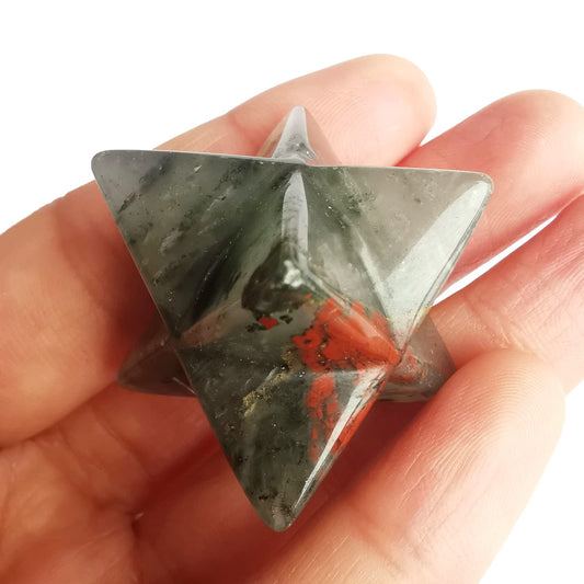 Loveliome Natural Africa Bloodstone Merkaba Crystal Protection Sacred Meditation Energy Generator Healing Chakra Six-Pointed Star 1 Inch