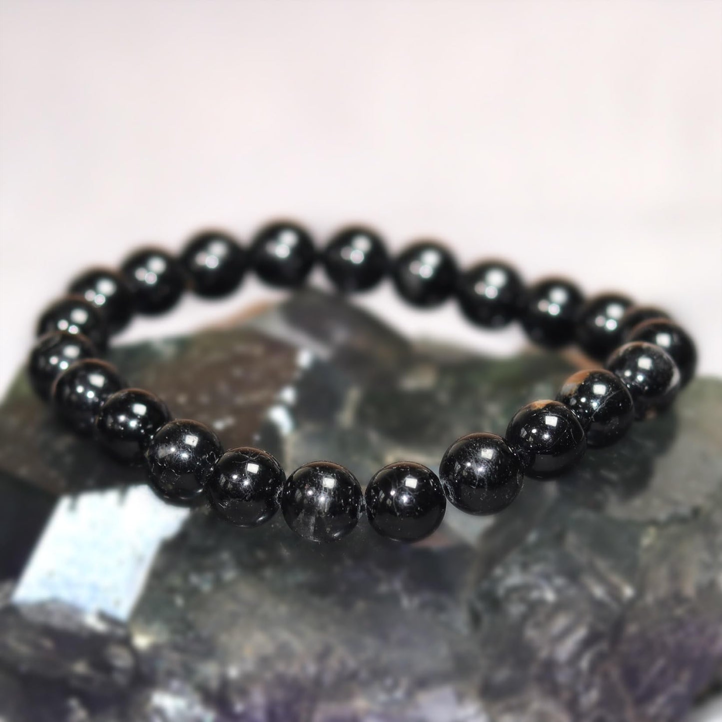 DAZCOLO 8mm Natural Gemstone Stretch Bracelet, Handmade Unisex Crystal Bracelets for Meditation, Yoga, Spiritual Healing & Positive Energy (Black Tourmaline)