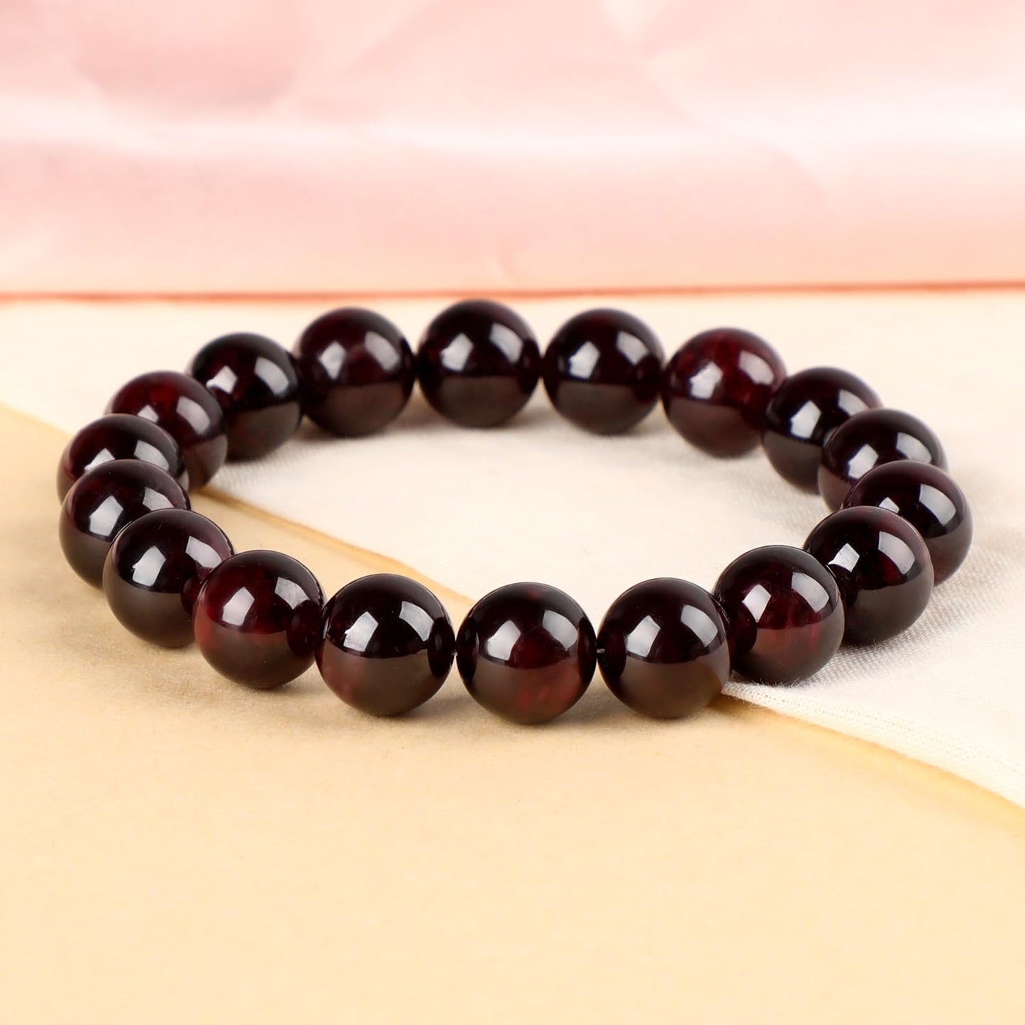 LPBeads Handmade Natural Gemstone Stretch Elastic 10mm Garnet Bracelet Healing Crystal Round Stone Beads Jewelry Gifts for Women Men