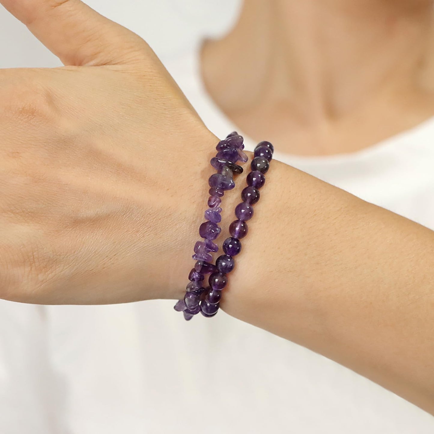 Lit Wall 2Pcs Clear Quartz Bracelet for Women & Men, Dainty Handmade Adjustable Clear Quartz Beaded Gemstone Healing Crystal Bracelets, Strand Style, No Clasp, 2 Count, Unisex, Clear
