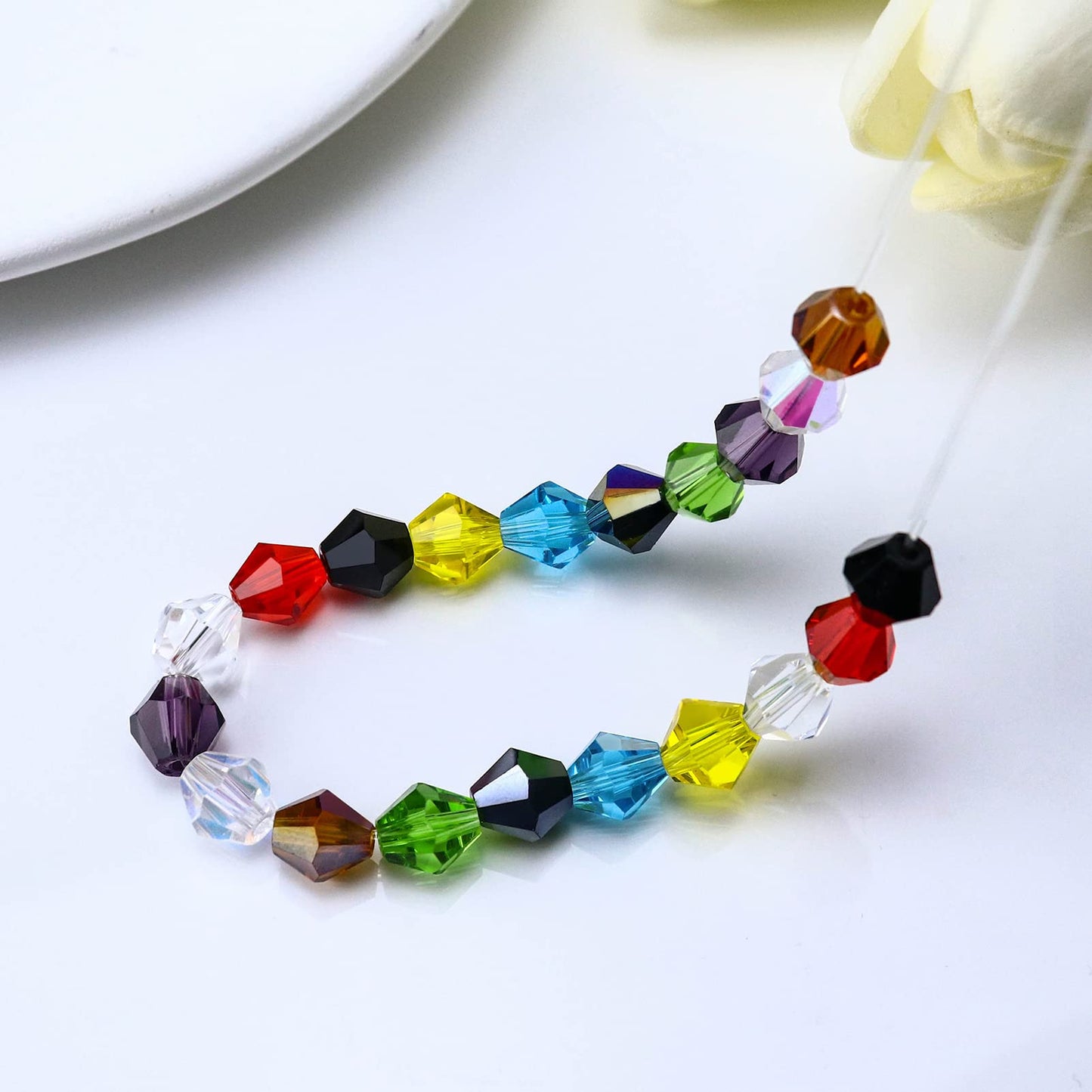 Dowarm 250PCS 6MM Crystal Beads, Green Bicone Glass Beads for Jewelry Making, Craft, DIY Bracelet, Necklace, Suncatchers