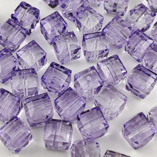 YUEXIGO 200pcs 4mm Cube Crystal Glass Beads for Jewelry Making Faceted Square Crystal Glass Bead Spacer Beads Loose Beads for Bracelet Earring Necklace DIY Craft(Crystal Purple)
