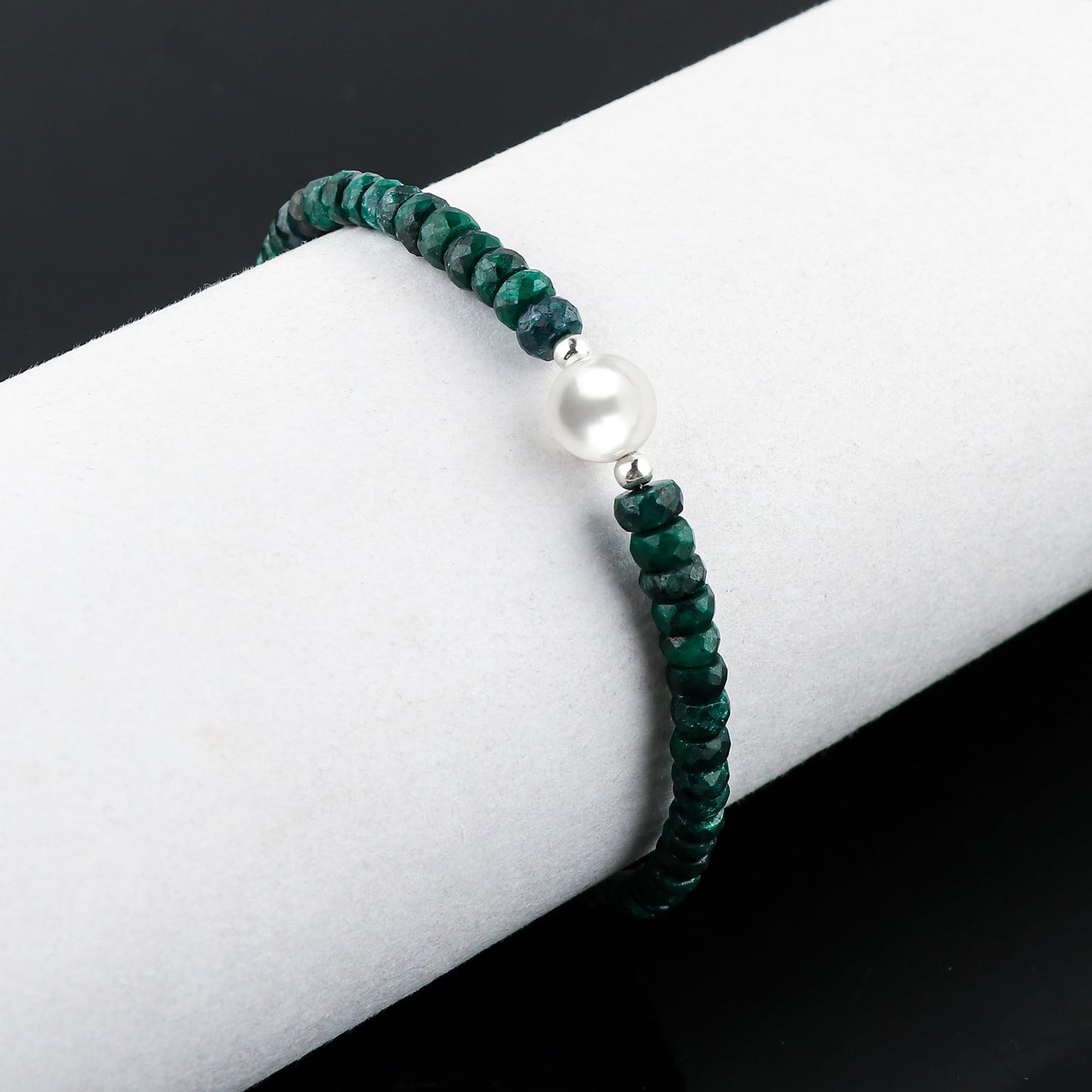 CRYSTALINES Genuine Emerald Color Corundum Gemstone Bolo Bracelet with Pearl Beads, Handmade Hypoallergenic Jewelry, May Birthstone, Healing Crystals, Silver Chain 6+4inch, Trendy Gift