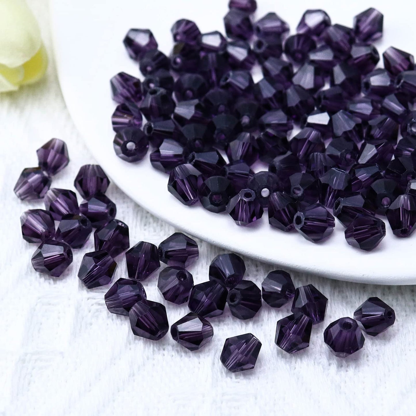 Dowarm 1000PCS 4MM Bicone Beads 4mm, Crystal Glass Beads for Jewelry Making, Craft, DIY Bracelet, Necklace, Dolls (Purple/Tanzanite/Violet)
