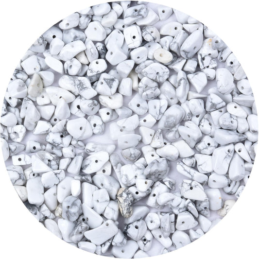 Natural Chip Stone Beads 450pcs White Howlite Chips 5-8mm Genuine Real Irregular Healing Crystal Rocks Hole Drilled DIY Loose Gemstone Beads for Jewelry Making Bracelet Earrings Necklace Crafting