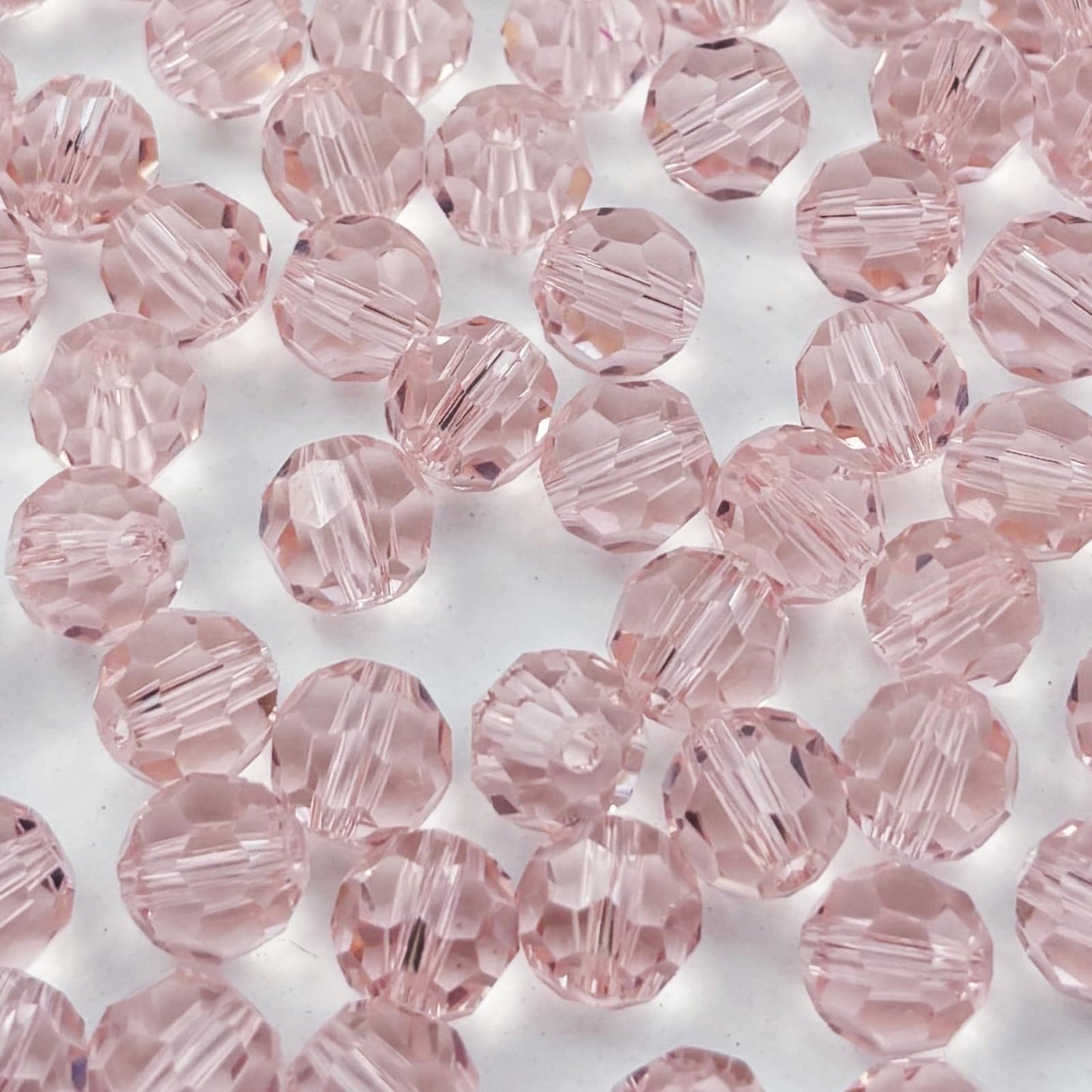 YUEXIGO 400pcs 4mm Round Crystal Glass Beads for Jewelry Making, Faceted Crystal Glass Spacer Beads for Bracelet Earring Necklace DIY Craft(Light Pink)