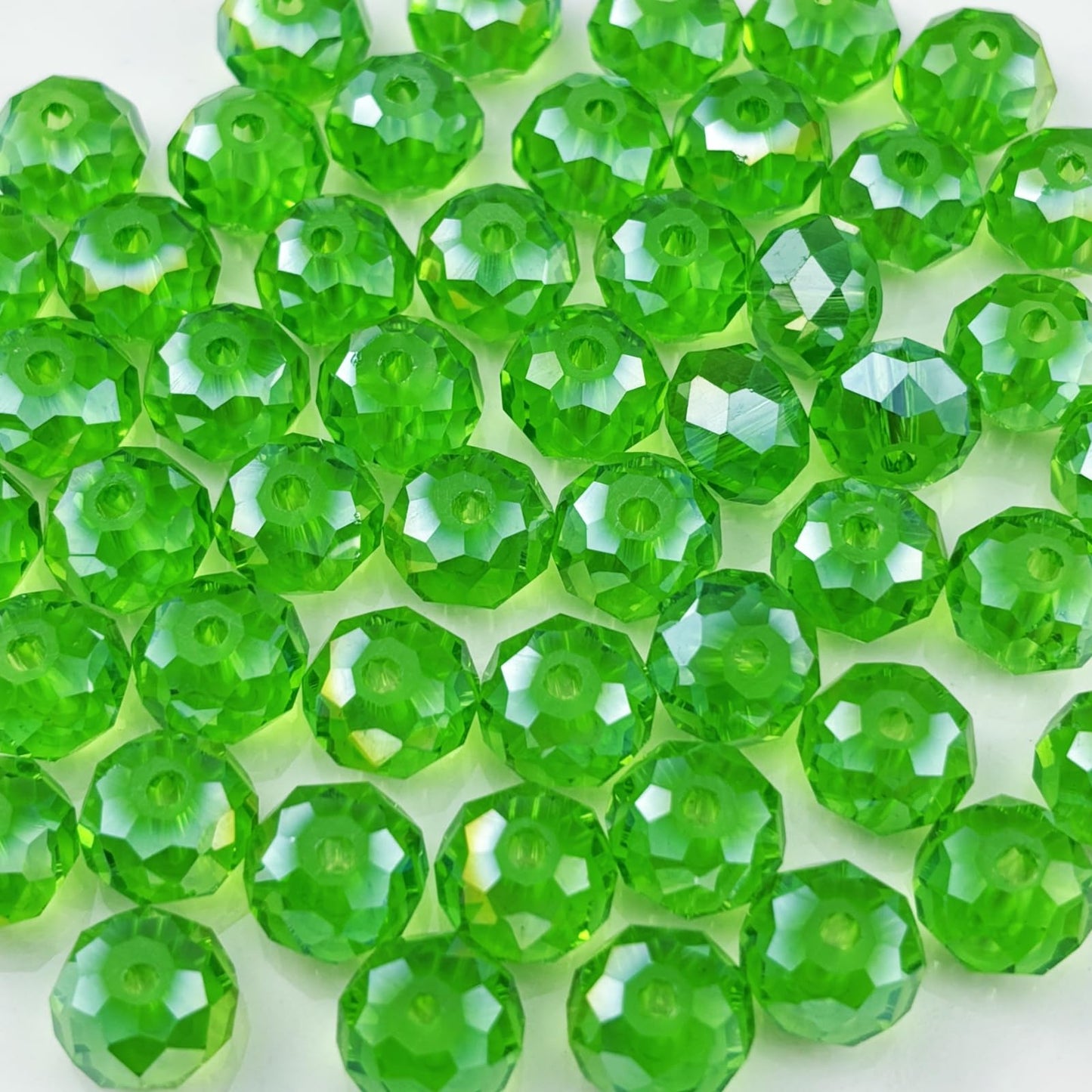 YHYPOCI 200pcs 6mm Crystal Glass Beads for Crafts Faceted Rondelle Glass Beads for Jewelry Making Crystal Spacer Beads for Necklaces Bracelets Earrings DIY Craft(Grass Green AB)