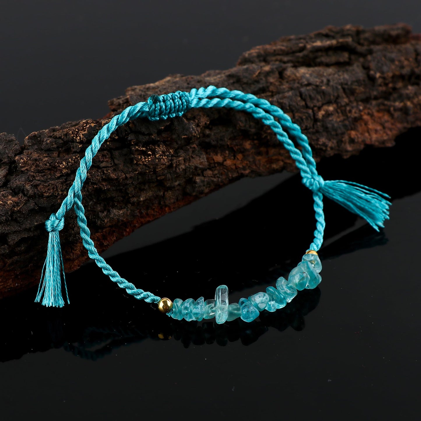 TGH Natural Blue Apatite Chips Braided Bracelet Healing Birthday Resizable Hand Braid Rope Thread Protection Bracelet for Men Women Gemstone Jewelry 7 inch Christmas Gift (Blue Apatite)