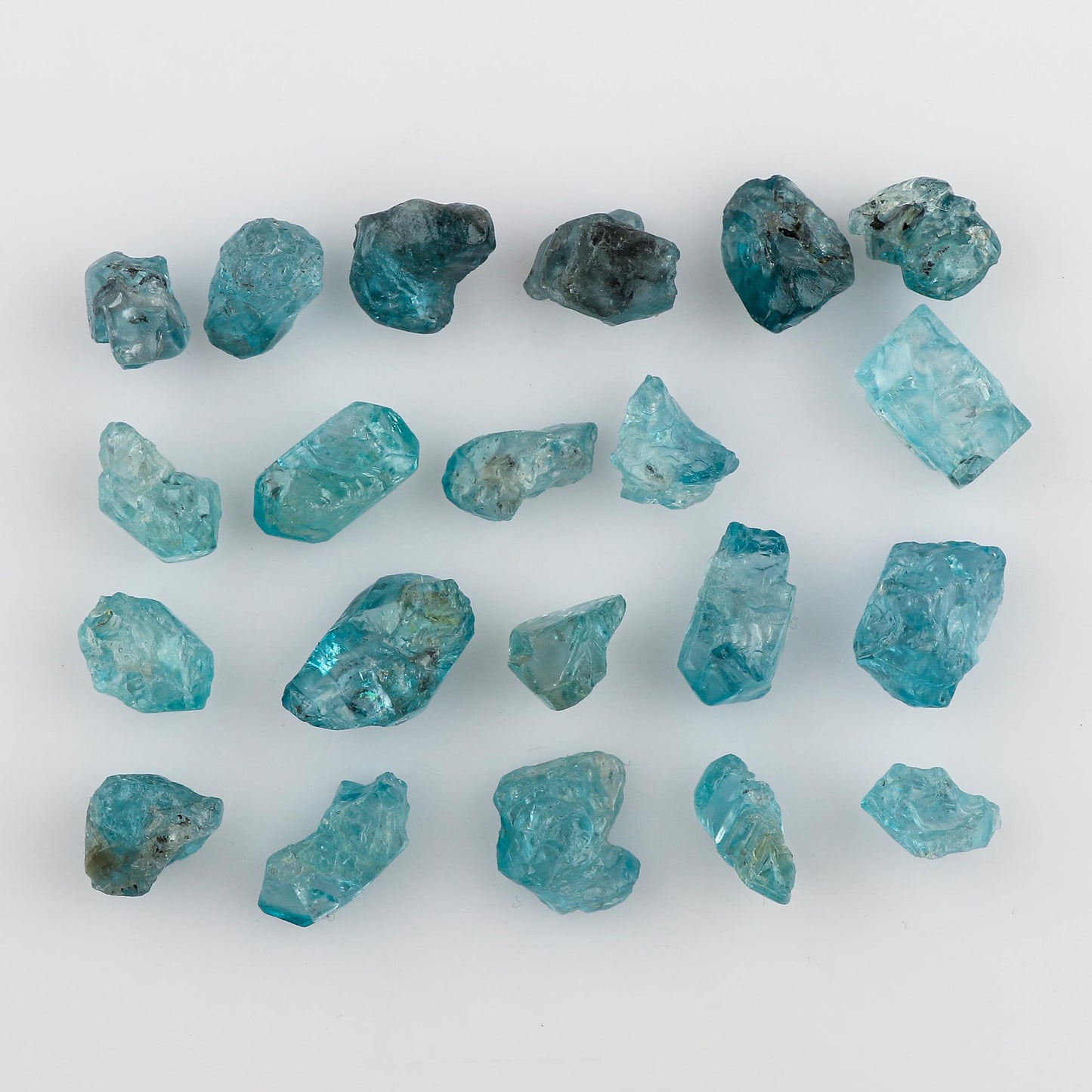 CRYSTALIS AA+ Grade 100 cts Natural Blue Zircon Raw Crystals Loose Gemstone Wholesale Bulk Rough Jewelry Making Supply, Chakra Healing Raw Stones, Wire Wrapping, DIY, Gem Collection, Yoga & Meditation