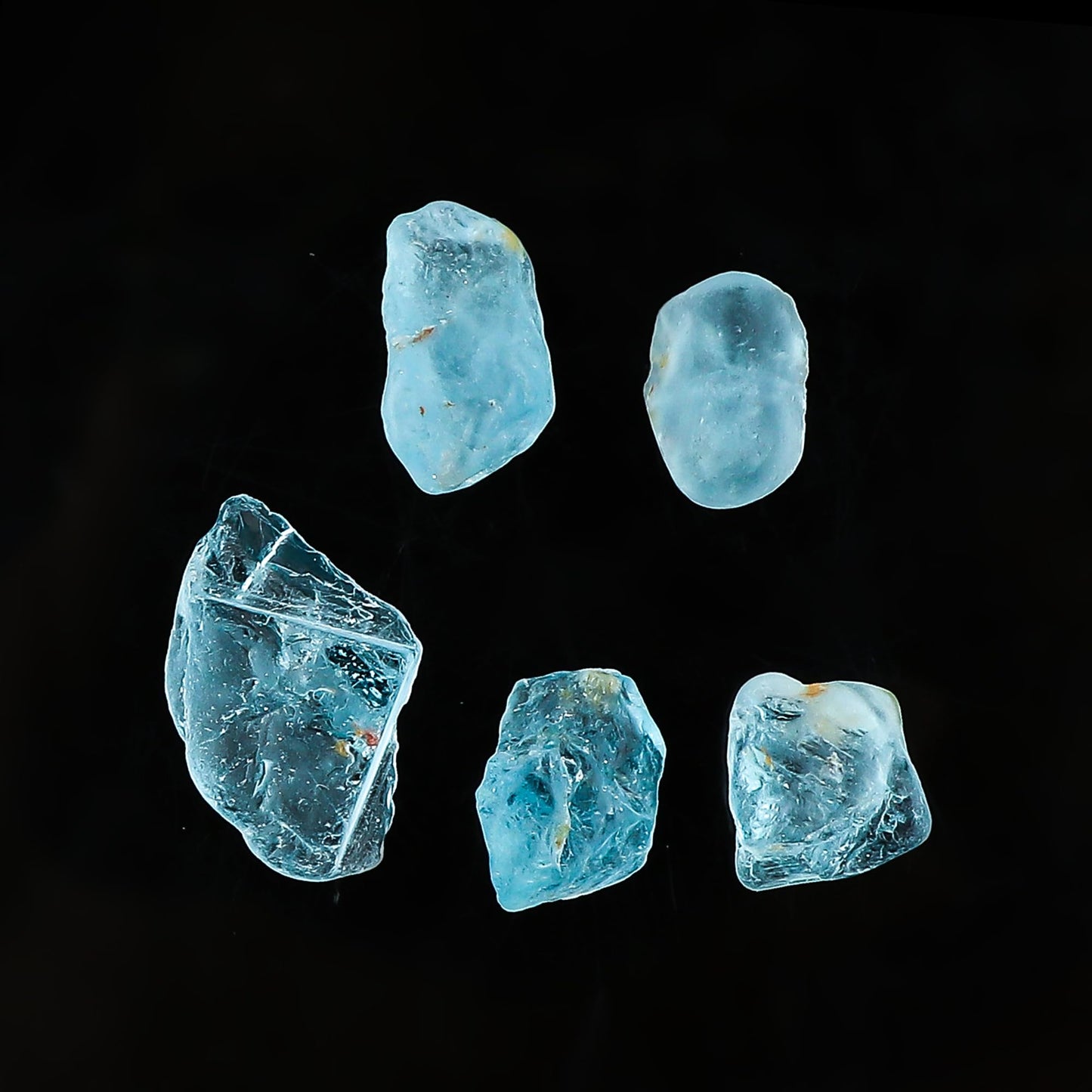 CRYSTALINES 5pcs AAA Natural Raw Blue Topaz Gemstones, Wholesale Untreated Rough Stone, DIY Jewelry Making, Bulk Loose Crystals Supplies, November Birthstone, Success Stone