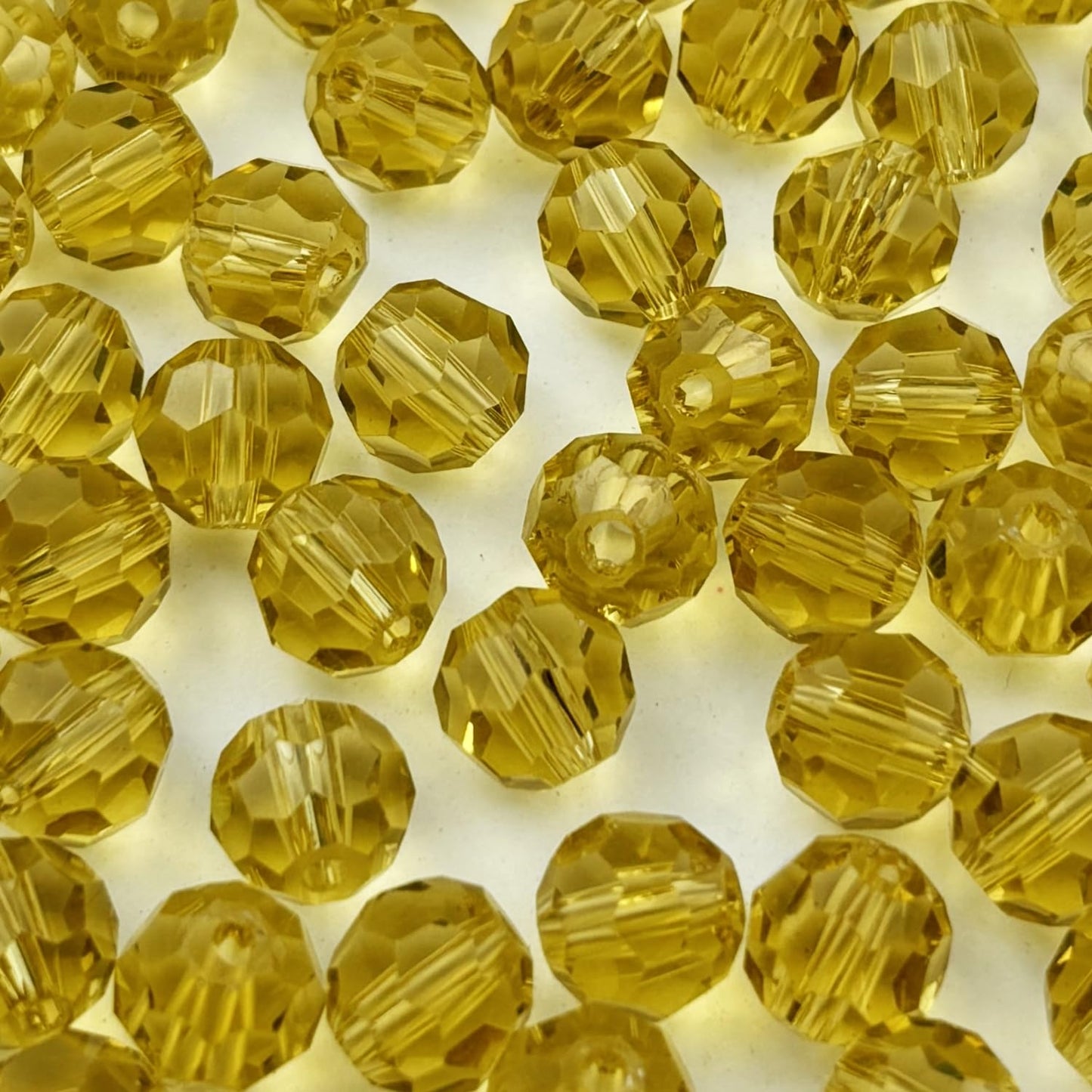YUEXIGO 100pcs 8mm Round Crystal Glass Beads for Jewelry Making, Faceted Crystal Glass Spacer Beads for Bracelet Earring Necklace DIY Craft(Light Yellow)