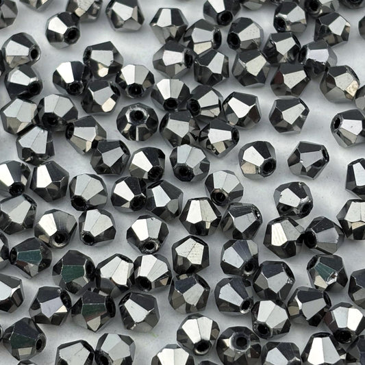 YUEXIGO 500pcs 3mm Bicone Glass Crystal Beads for Jewelry Making, Faceted Bicone Glass Spacer Beads for Bracelet Earring Necklace DIY Craft(Silver)