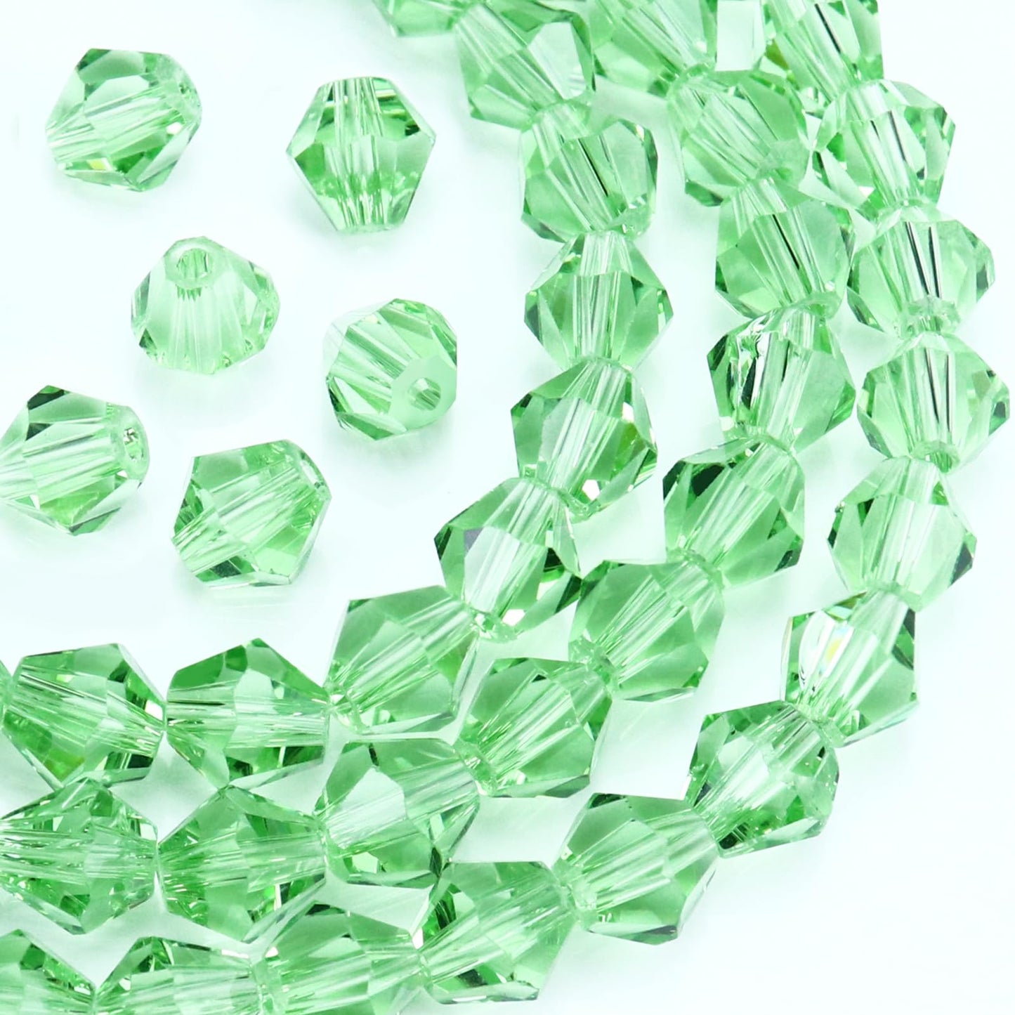 Dowarm 1000PCS 4mm Glass Bicone Beads for Craft Jewelry Making, DIY Bracelet, Necklace, Dolls, Wine Charms, Wind Chimes, Suncatchers, Bulk Small Faceted Crystal Beads, Light Green