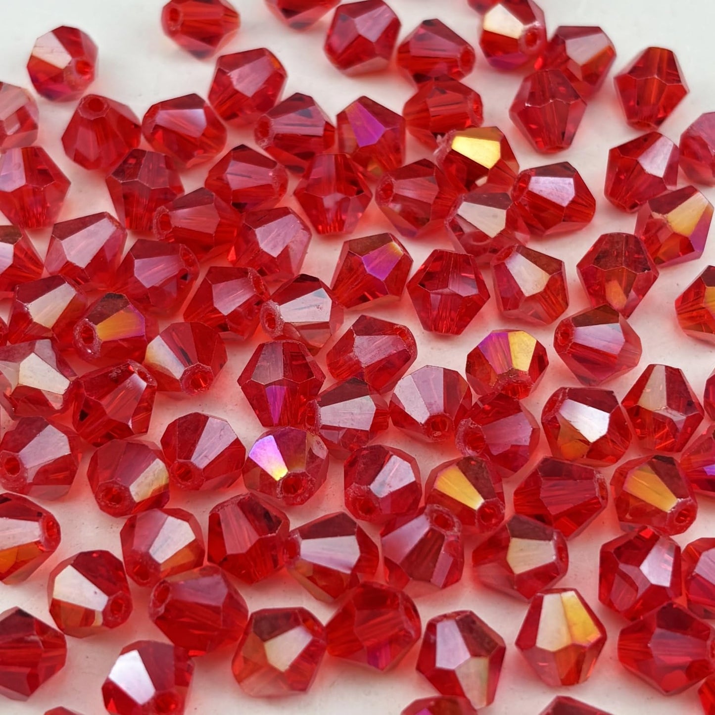 Pinhoollgo 100pcs 8mm Bicone Crystal Glass Beads Faceted Bicone Crystal Beads Bulk Glass Spacer Beads for Bracelets Necklace Pendants Earrings DIY Jewelry Craft Making(Red AB)