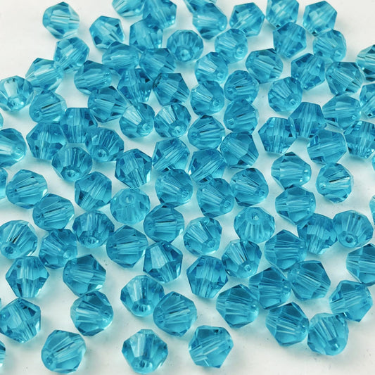 YUEXIGO 100pcs 8mm Bicone Glass Crystal Beads for Jewelry Making, Faceted Bicone Glass Spacer Beads for Bracelet Earring Necklace DIY Craft(Light Lake Blue)