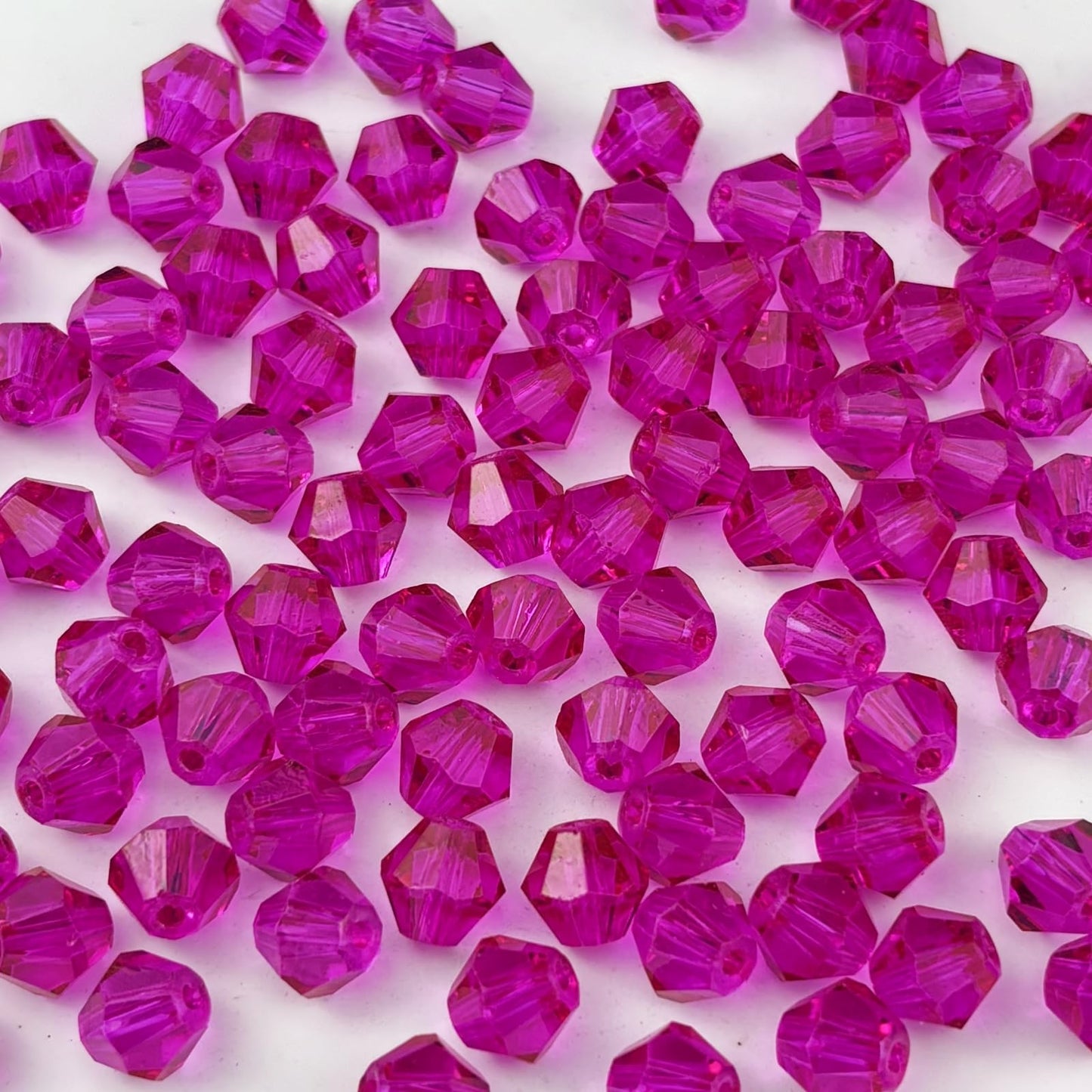 YUEXIGO 400pcs 4mm Bicone Glass Crystal Beads for Jewelry Making, Faceted Bicone Glass Spacer Beads for Bracelet Earring Necklace DIY Craft(Rose Red)