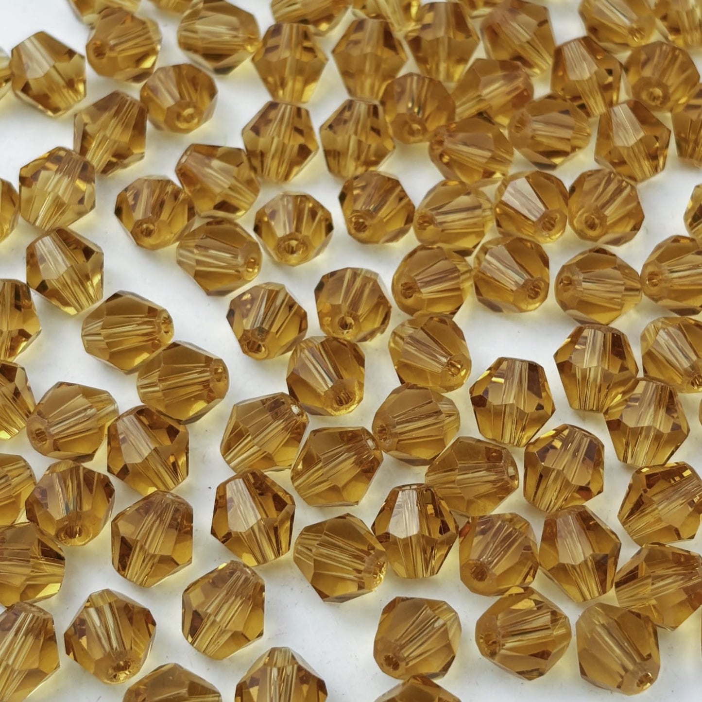 YUEXIGO 400pcs 4mm Bicone Glass Crystal Beads for Jewelry Making, Faceted Bicone Glass Spacer Beads for Bracelet Earring Necklace DIY Craft(Gold Champagne)