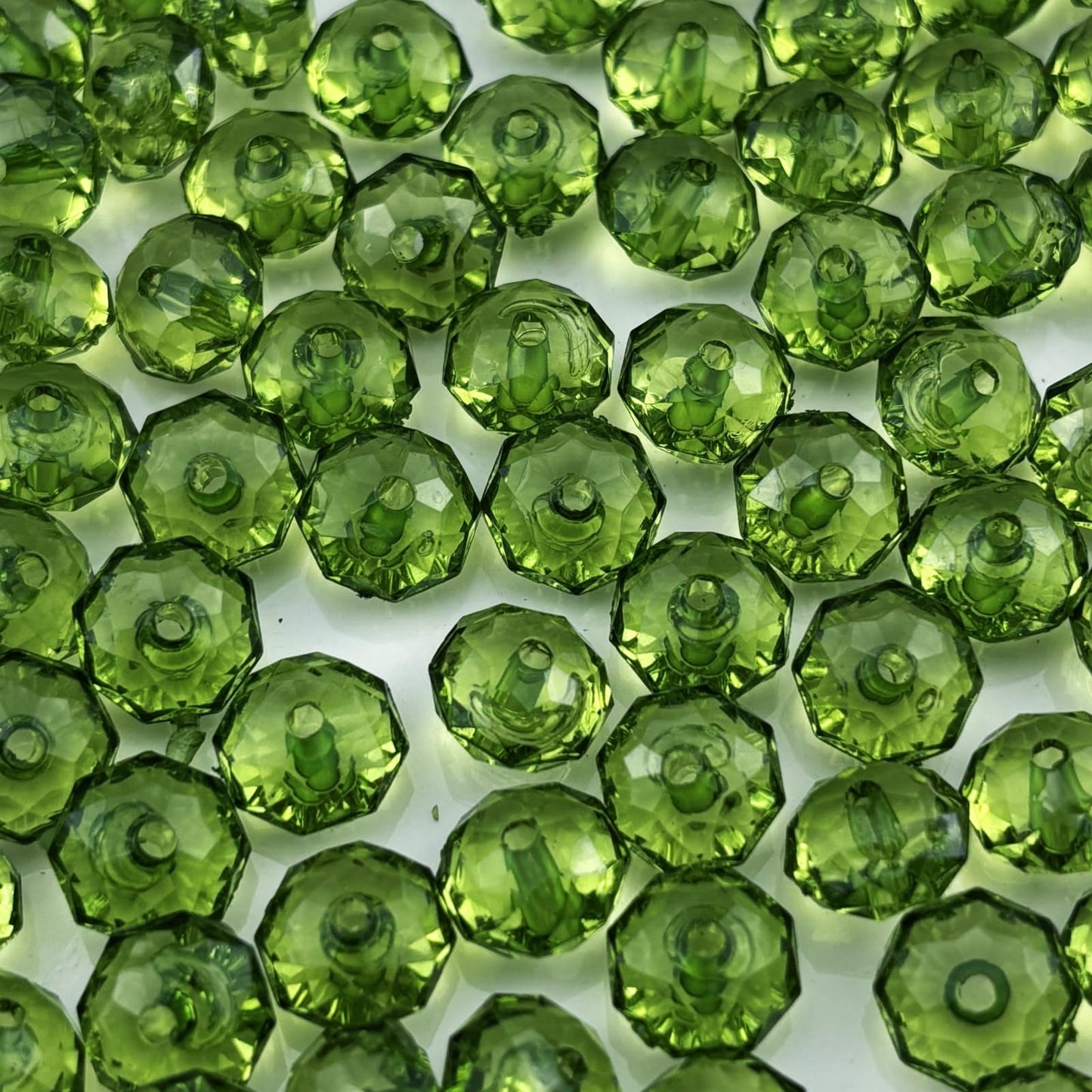 YHYPOCI 100pcs 12mm Acrylic Crystal Beads, Faceted Rondelle Acrylic Spacer Beads for Wind Chimes Bracelet Necklace Earring Keychain Jewelry Making DIY Crafts(Grass Green)