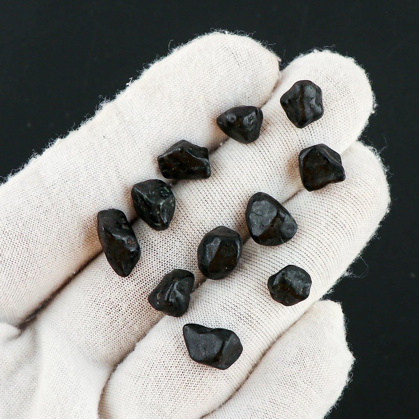 CRYSTALIS 100cts Natural Black-Agate Polished Raw Crystals, Loose Gemstone Wholesale Bulk Rough Jewelry Making Supply, Chakra And Healing Raw Stones, Wire Wrapping, DIY, Tumbling, Gem Collection