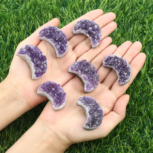 ZHIYUXI Moon Gifts Crystal Cluster Gemstones Amethyst Healing Crystals Moon Gifts for Women Gem Stone Rock Geode Protection Crystals Raw Stone Decor Energy Balance Reiki Home Decor
