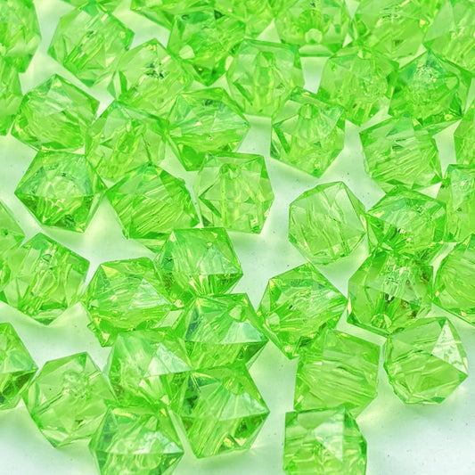 300pcs 8mm Acrylic Cube Square Faceted Acrylic Beads with Hole Plastic Spacer for Bracelets Necklace Earring Making Supplies (Light Green)