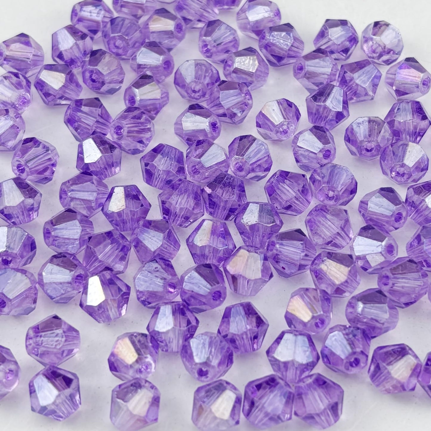 Pinhoollgo 600pcs 3mm Bicone Crystal Glass Beads Faceted Bicone Crystal Beads Bulk Glass Spacer Beads for Bracelets Necklace Pendants Earrings DIY Jewelry Craft Making(Crystal Purple AB)