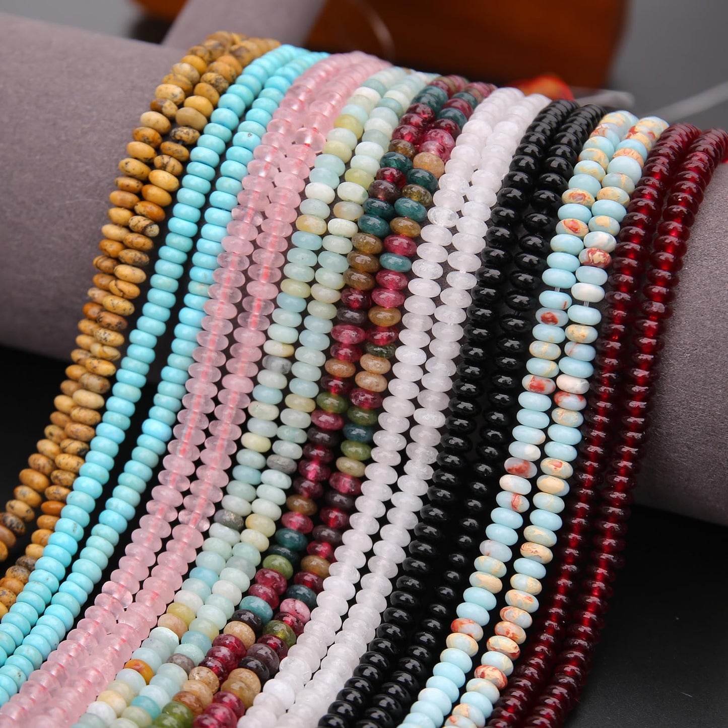 BONNY BOXX 1 Strand (150PCs) Natural 2 * 4mm White Jade Rondelle Beads, Natural Abacus Disk Stone Beads Loose Spacer Gemstone for DIY Bracelet Necklace Jewelry Making