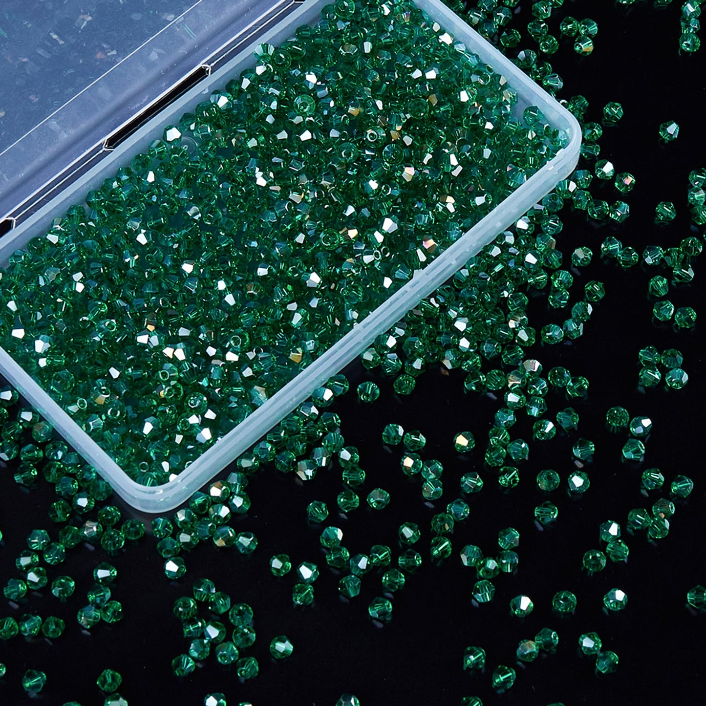 Laopottbeads 1100PCS 4mm Bicone Crystal Glass Beads for Jewelry Making, Sparkling Mini Beads for Suncatchers, DIY Bracelets & Craft Projects (Malachite Green)