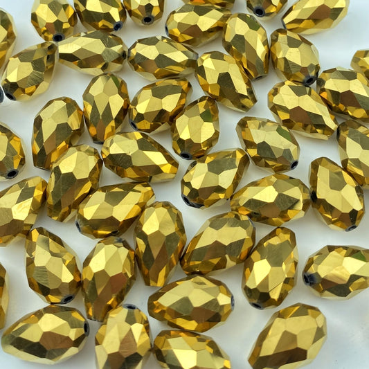 Honkoolly 50pcs 10x15mm Teardrop Crystal Glass Beads Vertical Hole Faceted Glass Teardrop Spacer Beads for Bracelets Necklace Earring DIY Jewelry Making Craft(Gold)