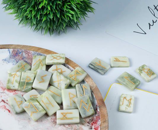 Crocon Serpentine Rectangle Shape Gemstone Runes with Elder Futhark Alphabet Engraved 25 pcs Rune Set Crystal Divination Metaphysical Healing Chakra Reiki Runes Set with a Pouch Size : 20-25mm