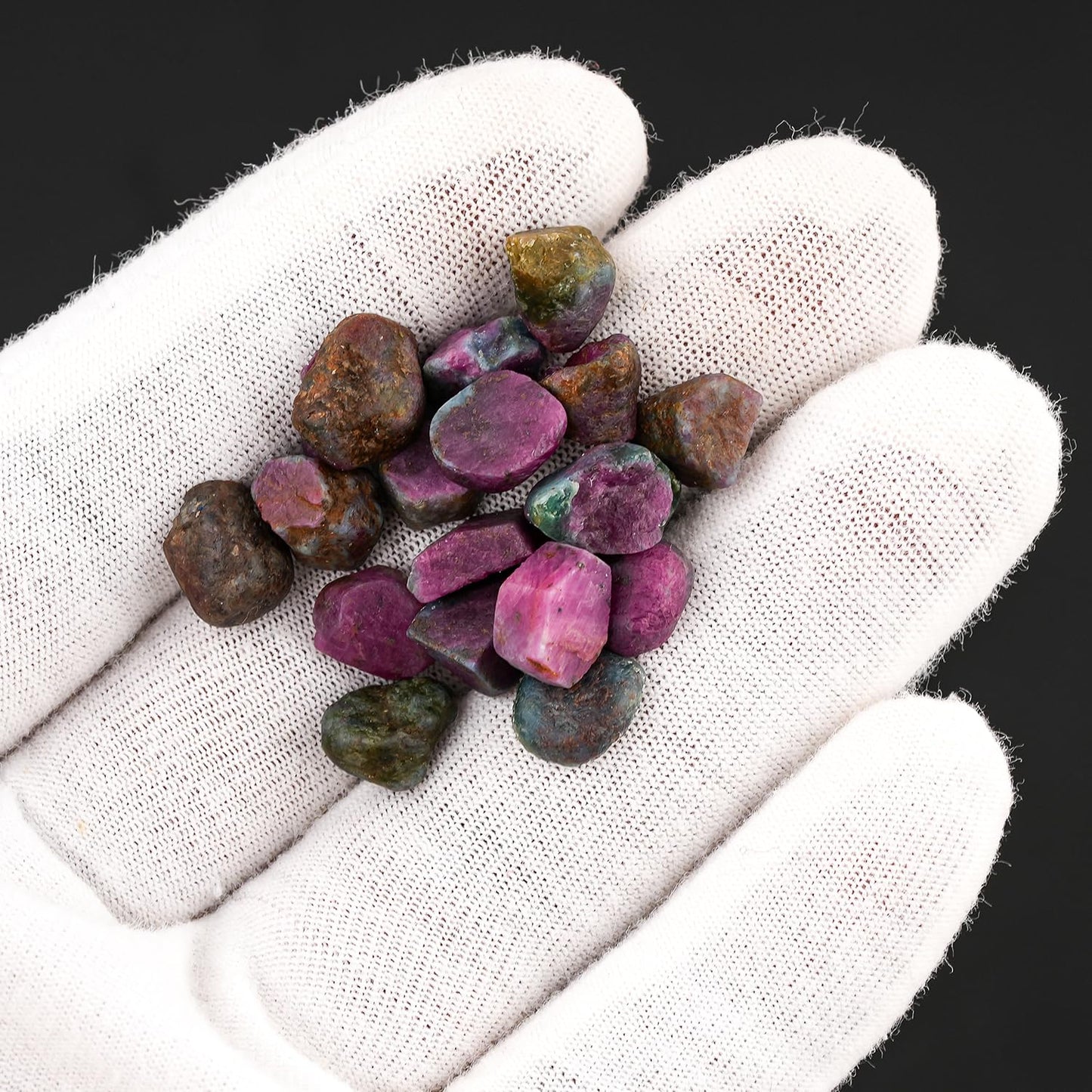 ColouredRocks 50 carats Ruby Kyanite Crystals, Raw Stones, Rough Gemstones, Jewelry Making Supply, Cabbing, Polishing, Cutting, DIY, Crafts (16-18pcs) (5-10mm)