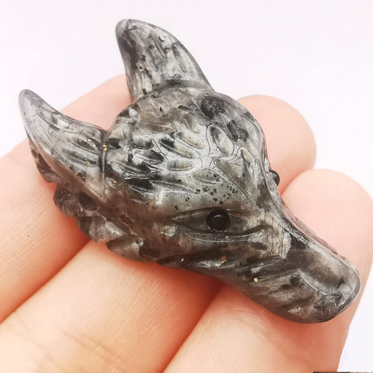 Bacatgem Natural Black Labradorite 1.57 inchs Wolf Head Pocket Crystals and Healing Stone Figurine,Haped DIY-Jewelry Pendant