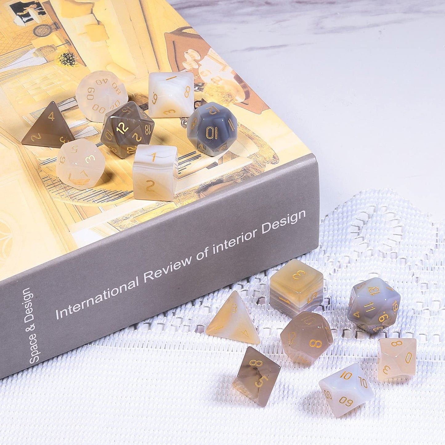 mookaitedecor 7 PCS Grey Agate Crystal Polyhedral DND Dice Set, Polished Tumbled Stones Dices for RPG MTG Table Games Home Decoration