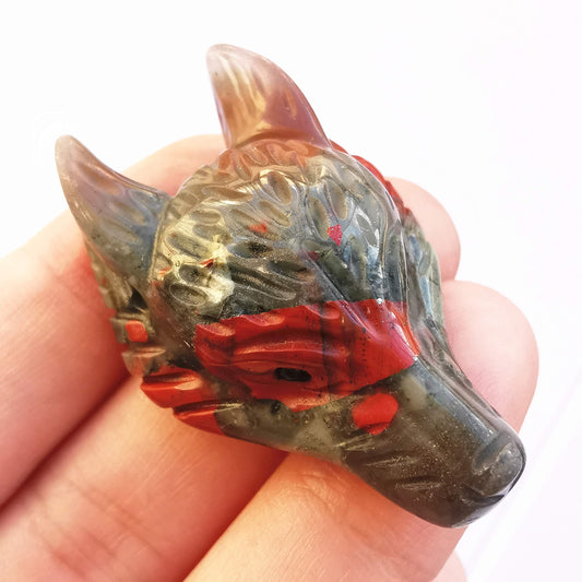 Bacatgem Natural African Bloodstone 1.57 inchs Wolf Head Pocket Crystals and Healing Stone Figurine,Haped DIY-Jewelry Pendant