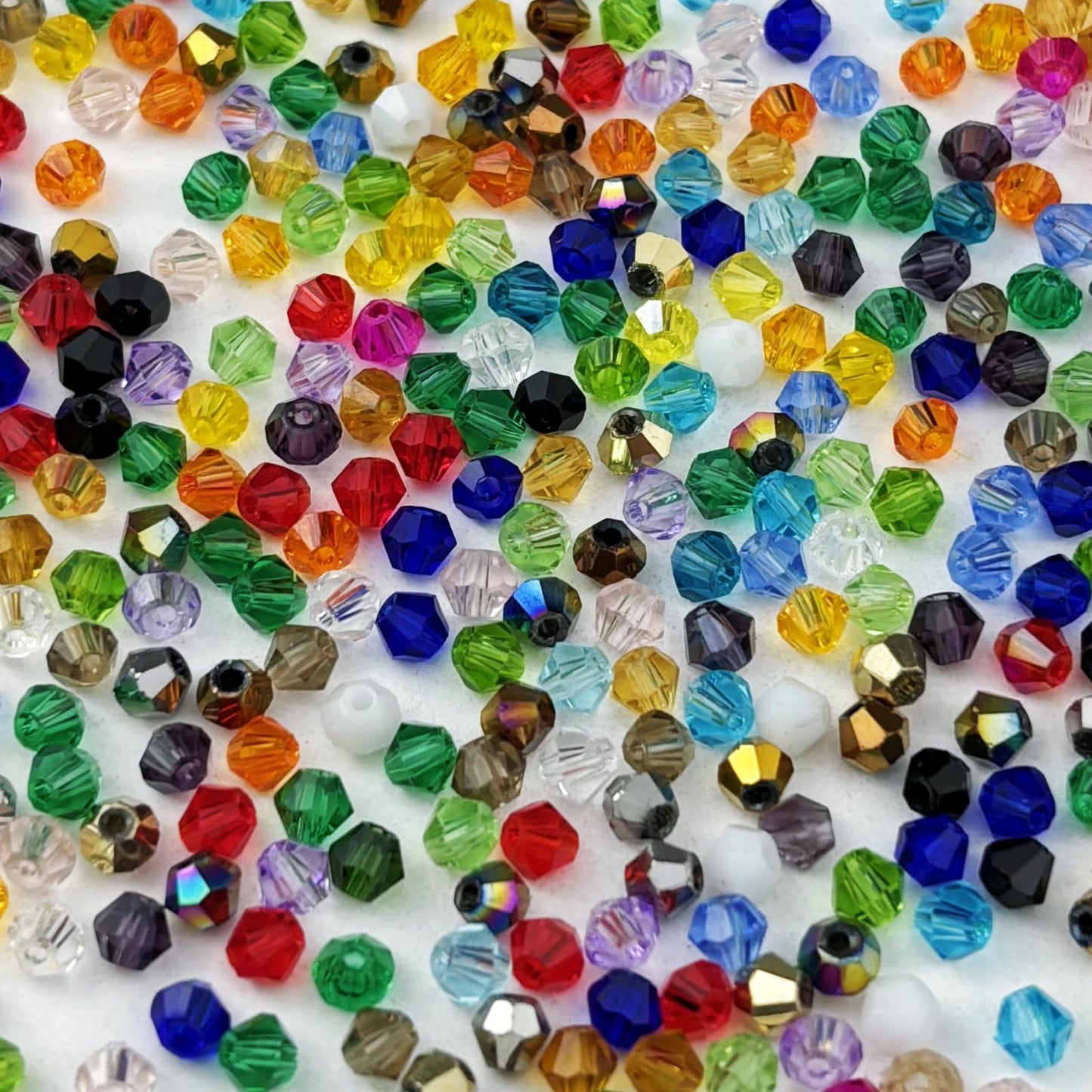 YUEXIGO 500pcs 3mm Bicone Glass Crystal Beads for Jewelry Making, Faceted Bicone Glass Spacer Beads for Bracelet Earring Necklace DIY Craft(Mix Color)