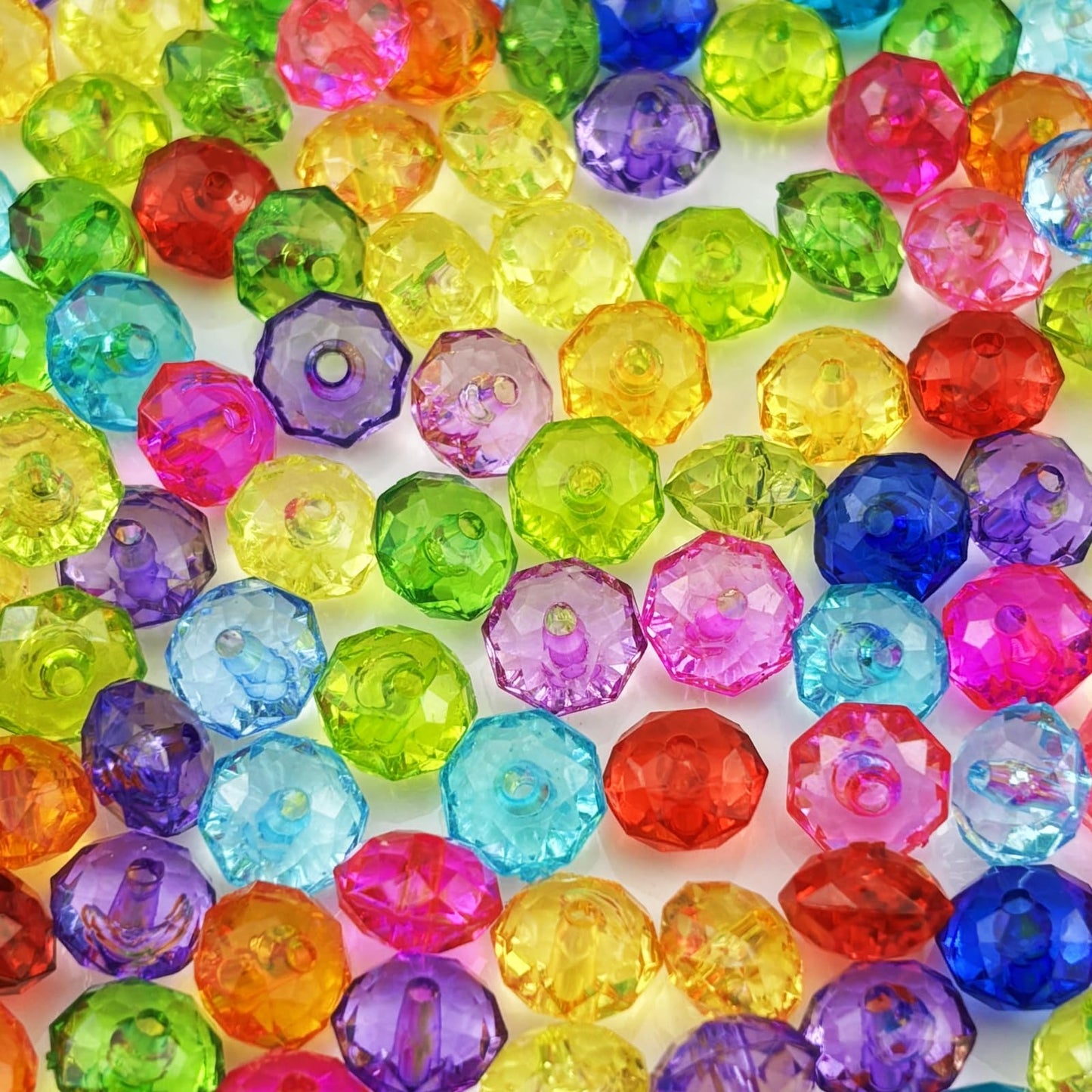 YHYPOCI 200pcs 10mm Acrylic Crystal Beads, Faceted Rondelle Acrylic Spacer Beads for Wind Chimes Bracelet Necklace Earring Keychain Jewelry Making DIY Crafts(Mix Colors)
