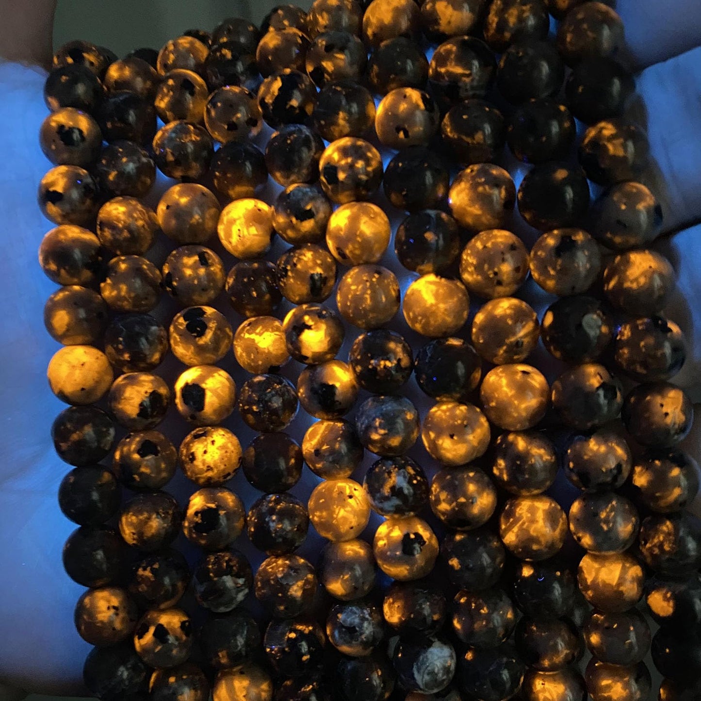 85PCS 8MM Flame Yooperlite Stone Beads Loose Beads for Jewelry Making DIY Bracelets Show Flame Color Under The Irradiation of UV Lamps 2 Strands