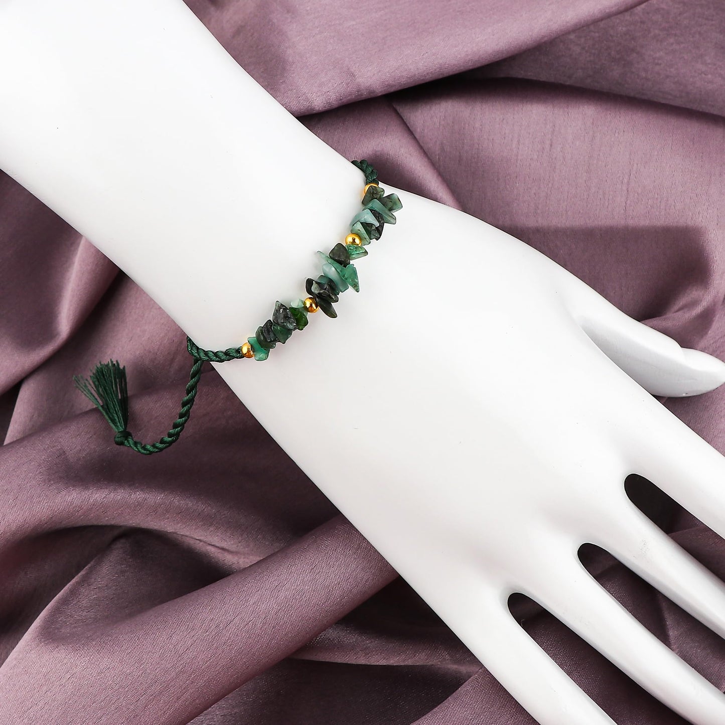 GEMSYMPHONY Emerald Gemstone Chips Rope Bracelet – Adjustable Handmade Crystal Chip Bead Bracelet for Women & Men, Natural Stone Healing Jewelry, Boho Style, Unisex Spiritual Gift (Emerald)