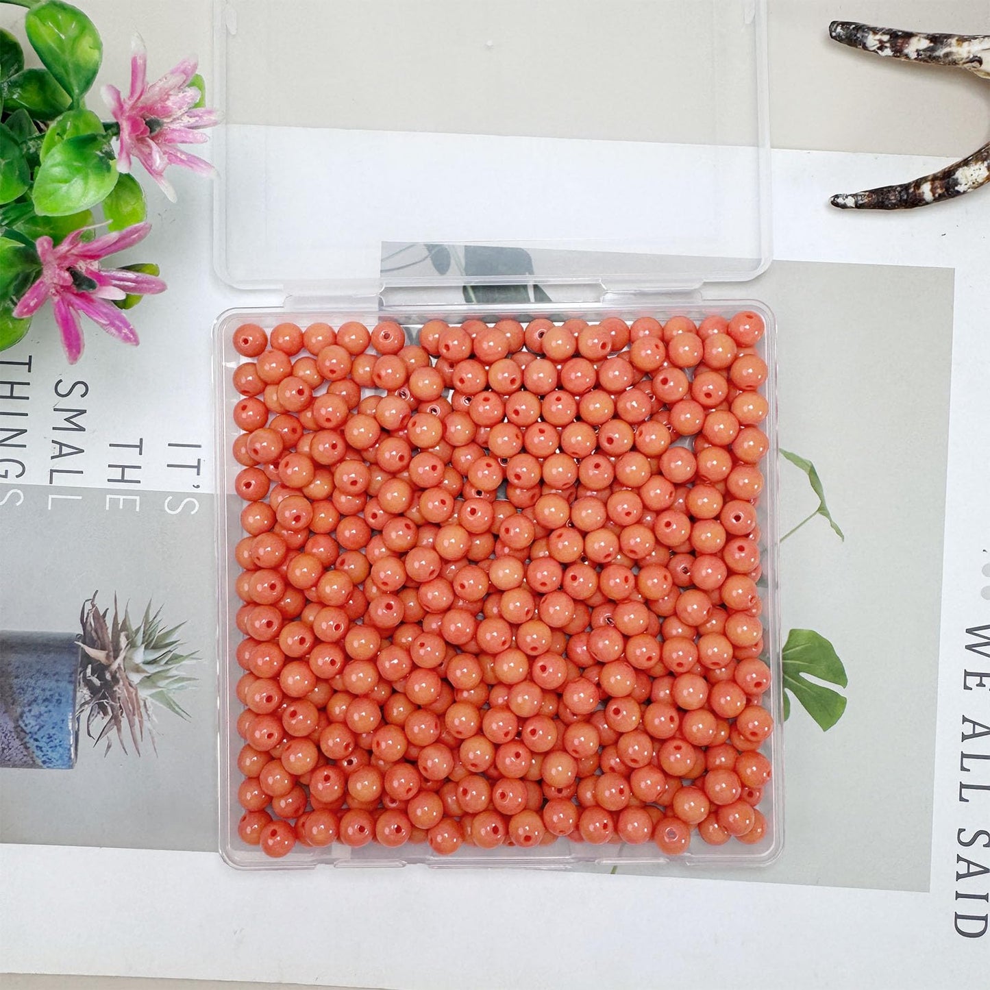 PAMIR TONG 400pcs 8mm Orange Red Round Glass Beads for Bracelet Pretty Smooth Loose Beads for Necklace-Earring-Jewelry Making-Home Decor and DIY Crafts & Projects