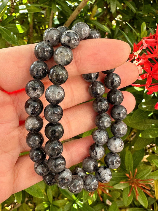 GAF TREASURES Black Labradorite Crystal Bead Bracelet 8mm, Genuine Black Labradorite Stretch Gemstone Bracelet, Healing Crystal Bracelet, Gift for Men & Women (1)